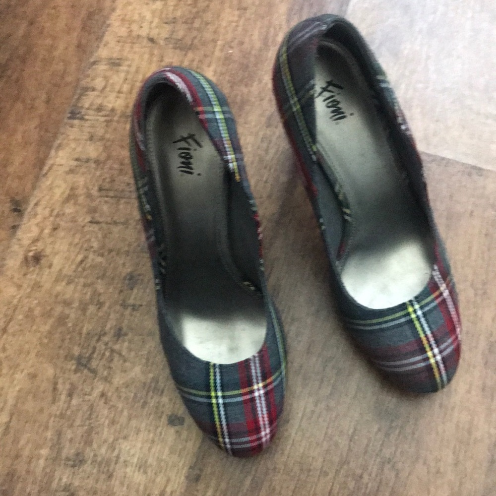 Fioni plaid high heels